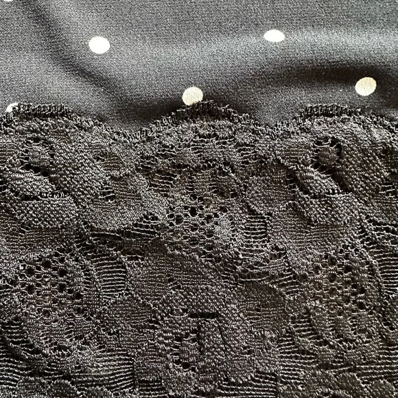 White House black market Black Polka Dot Lace Trim Chemise small - Picture 3 of 7